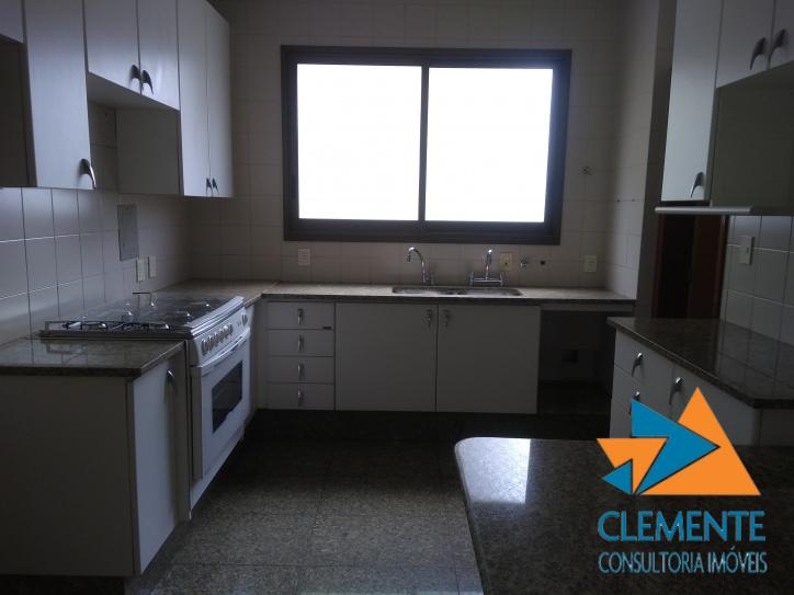 Apartamento, 4 quartos, 205 m² - Foto 5