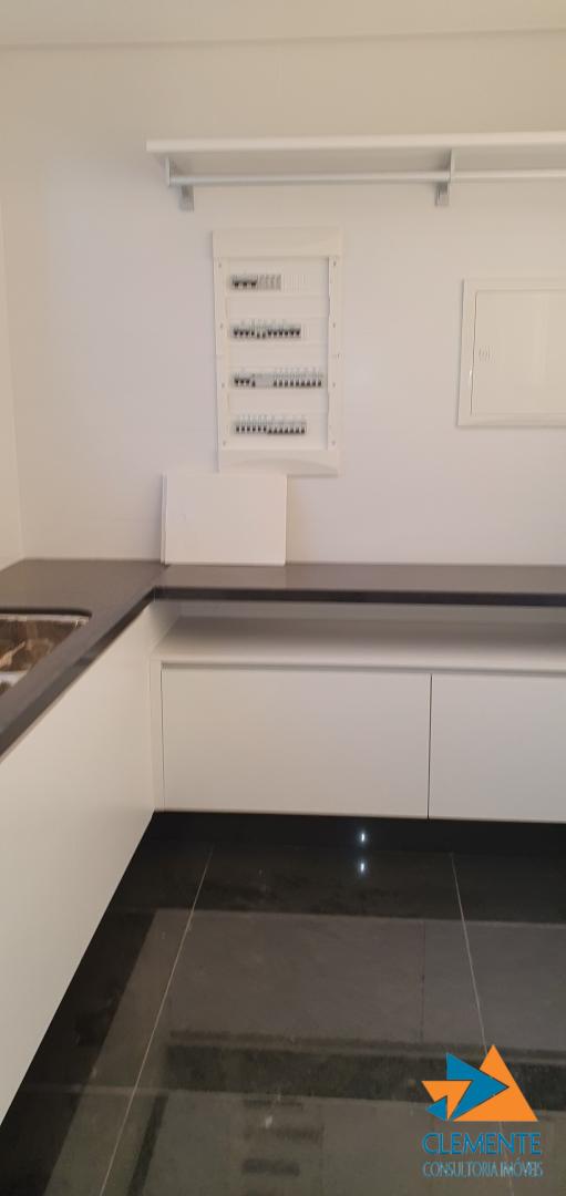 Apartamento, 4 quartos, 208 m² - Foto 12