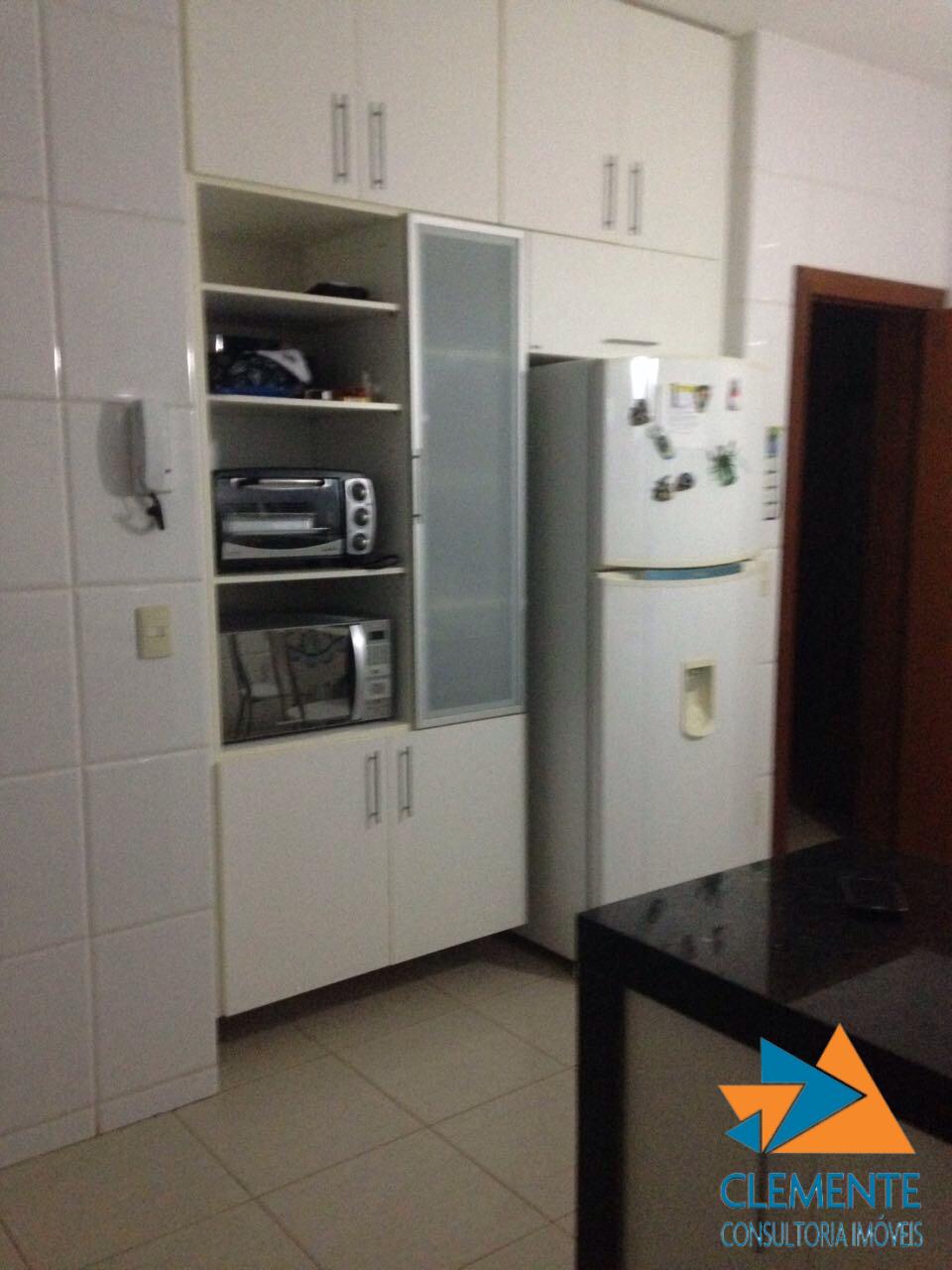 Casa, 6 quartos, 300 m² - Foto 20