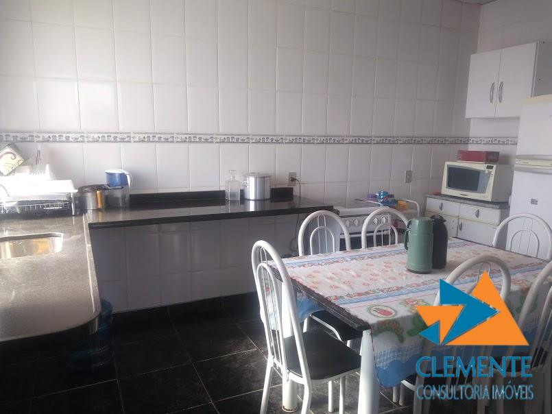 Casa, 6 quartos, 250 m² - Foto 7