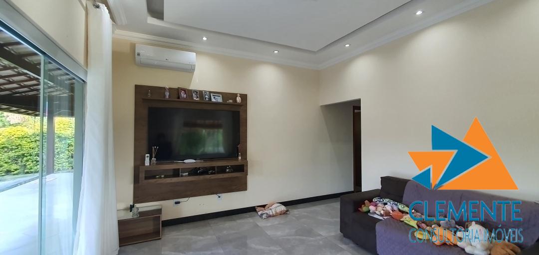 Casa de Condomínio à venda com 3 quartos, 200m² - Foto 24