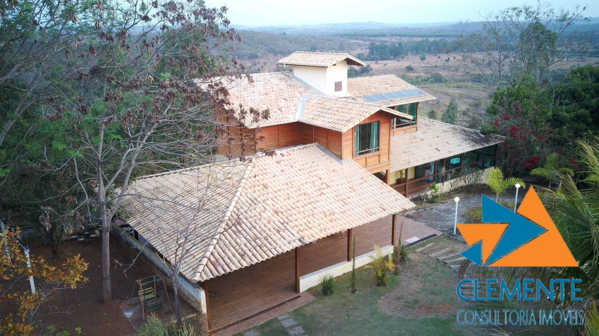 Casa de Condomínio à venda com 6 quartos, 350m² - Foto 57