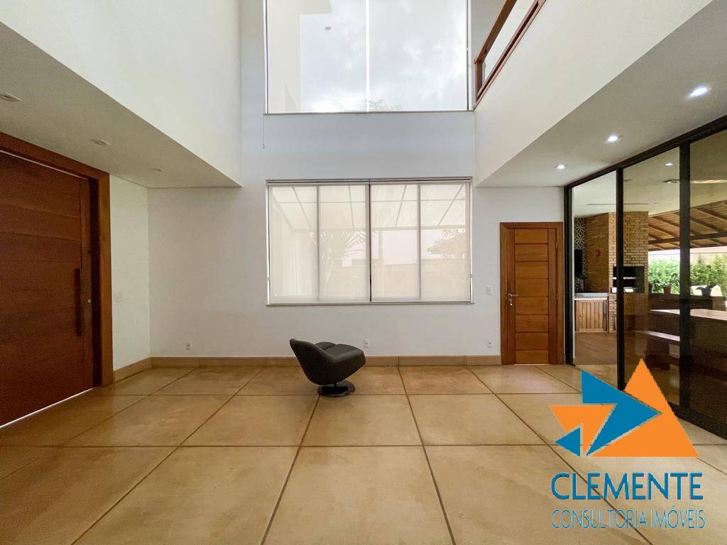 Casa, 4 quartos, 340 m² - Foto 2