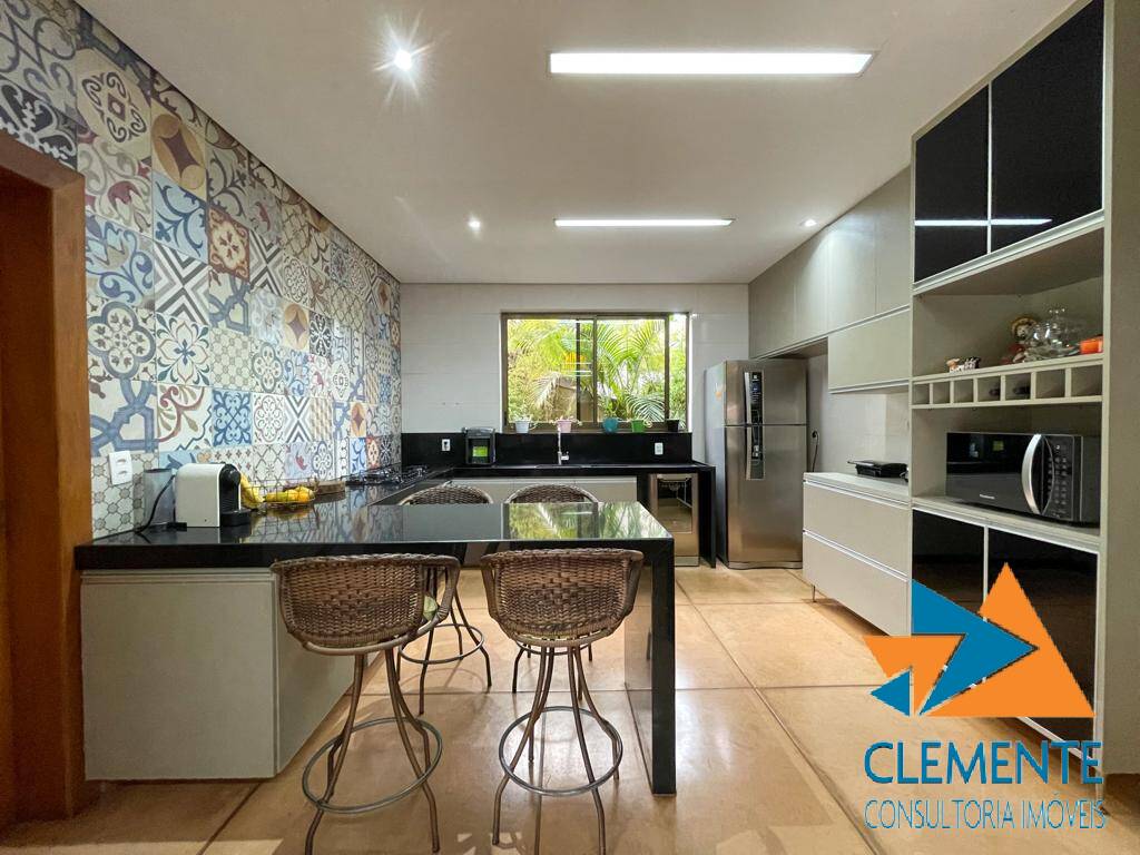Casa, 4 quartos, 340 m² - Foto 5