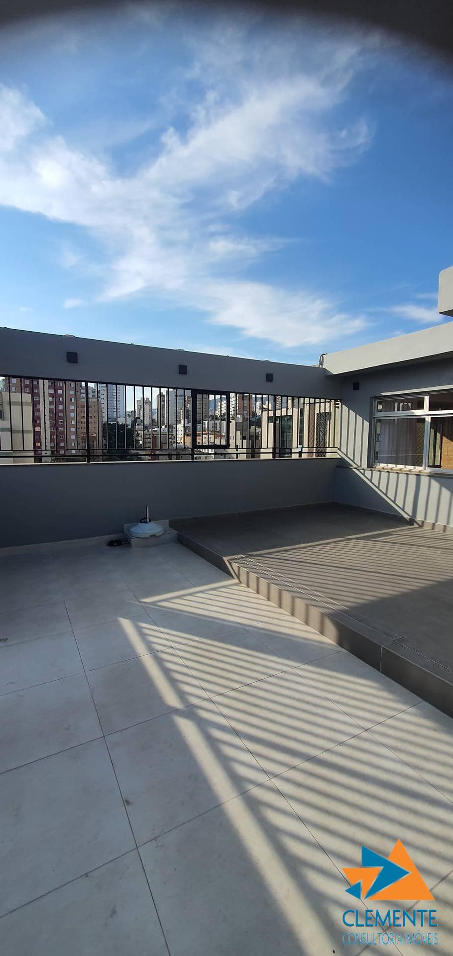 Cobertura, 4 quartos, 246 m² - Foto 2
