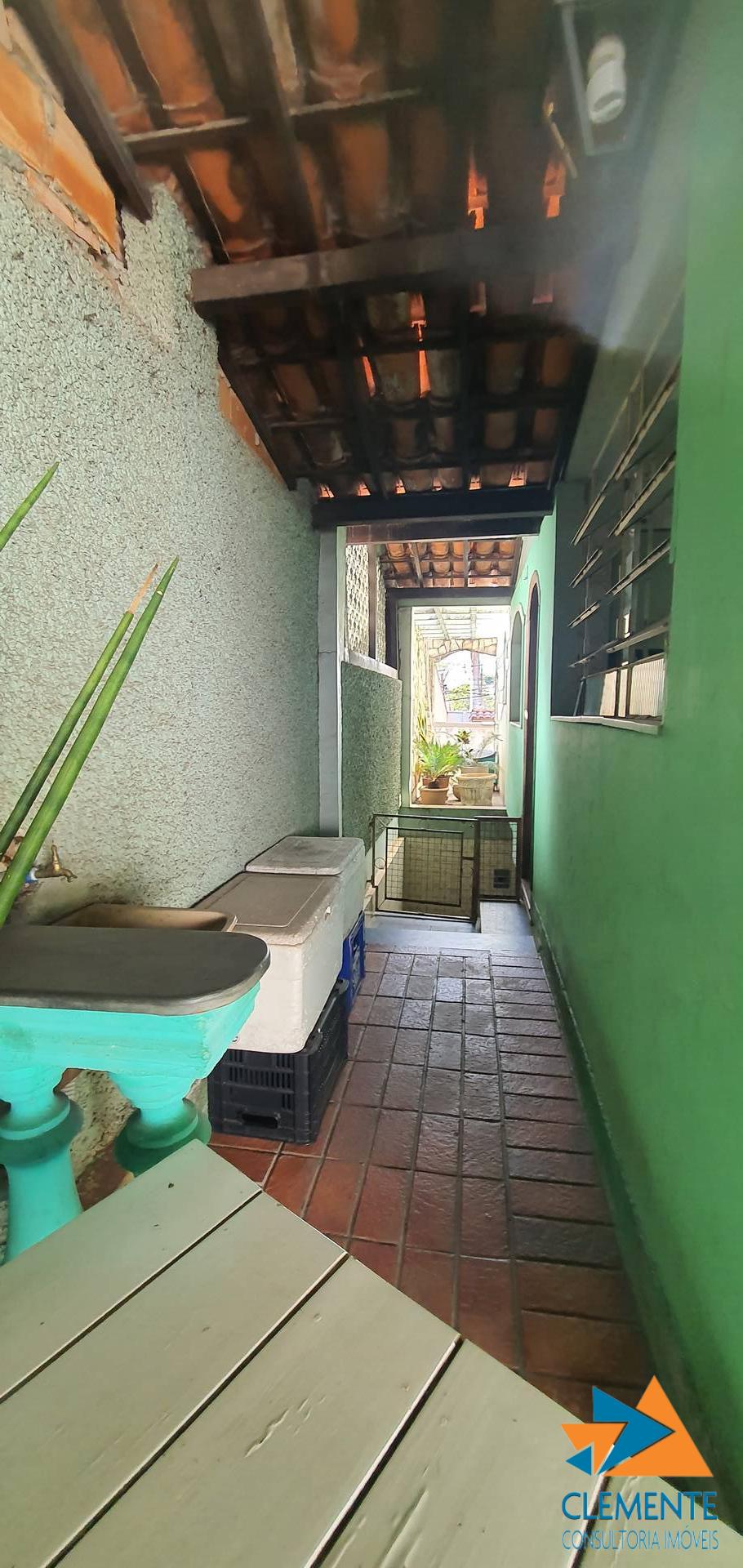 Casa, 4 quartos, 320 m² - Foto 29