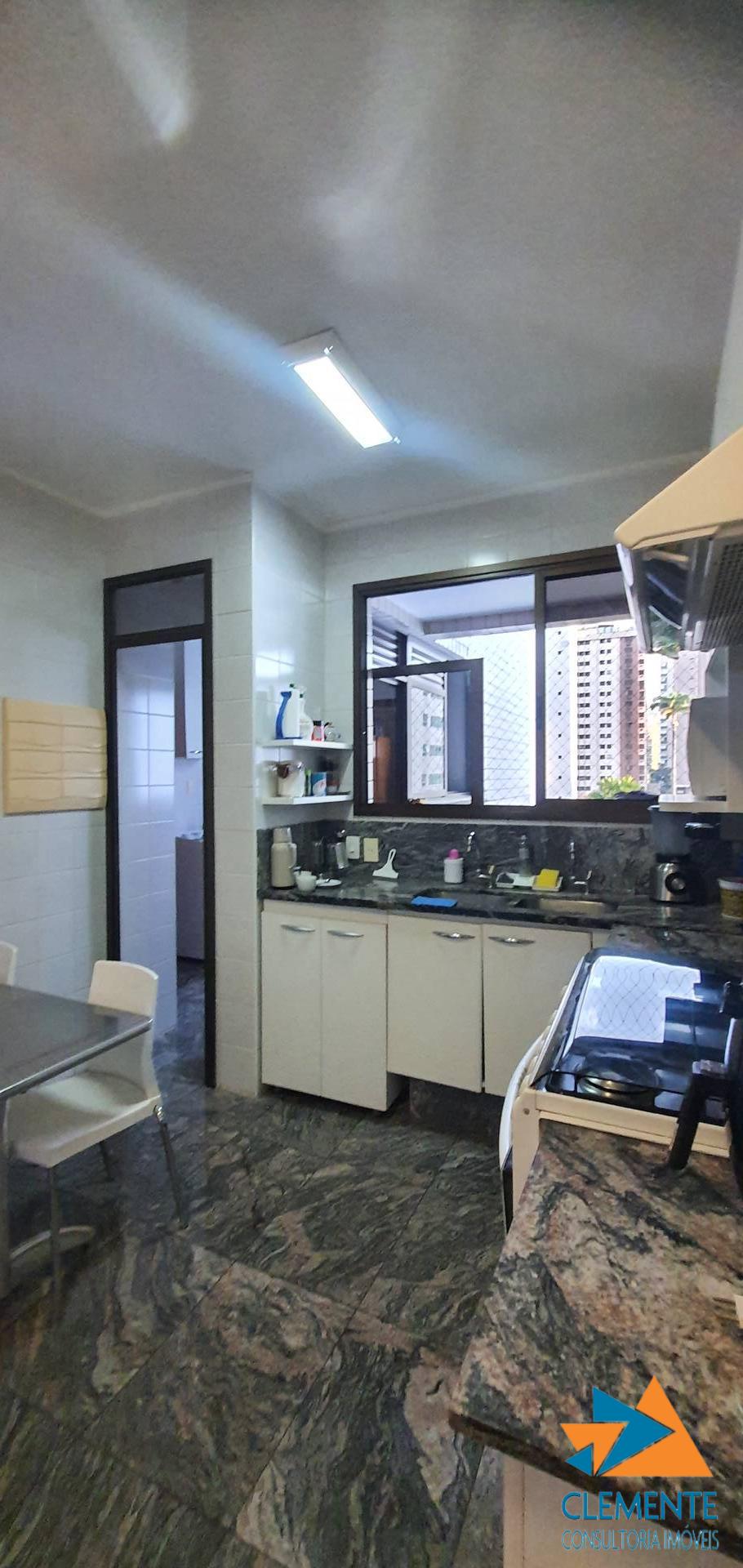 Apartamento, 4 quartos, 195 m² - Foto 37
