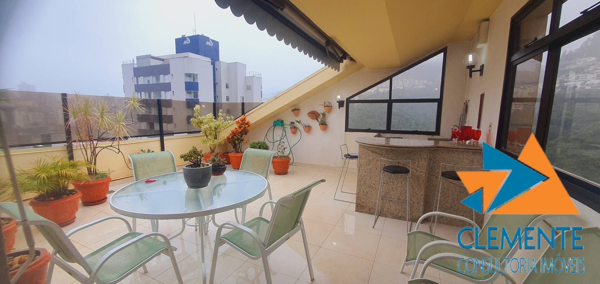 Cobertura, 3 quartos, 140 m² - Foto 1