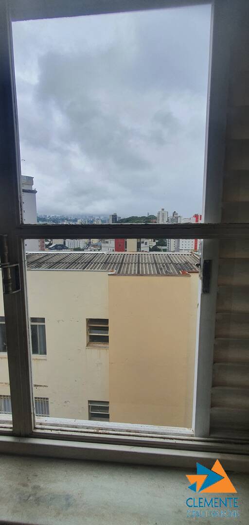 Apartamento à venda com 4 quartos, 190m² - Foto 9