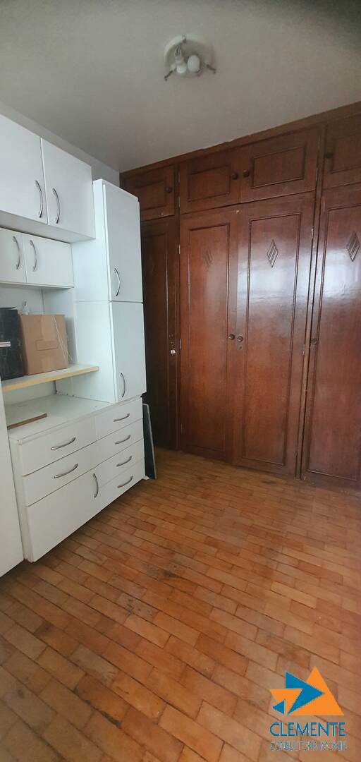 Apartamento à venda com 4 quartos, 190m² - Foto 17