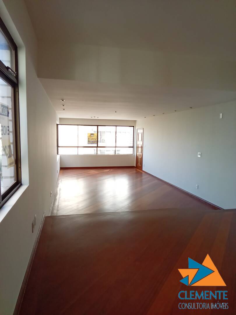 Apartamento, 3 quartos, 200 m² - Foto 3
