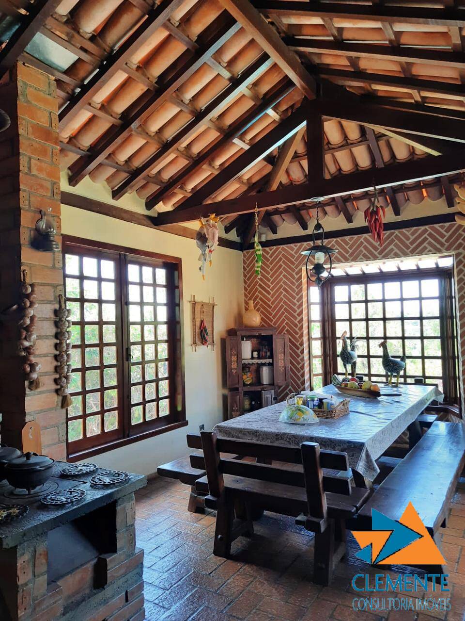 Casa à venda com 3 quartos, 113m² - Foto 6