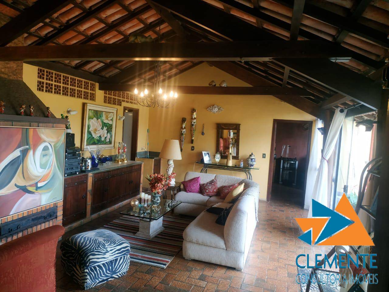 Casa à venda com 3 quartos, 113m² - Foto 13