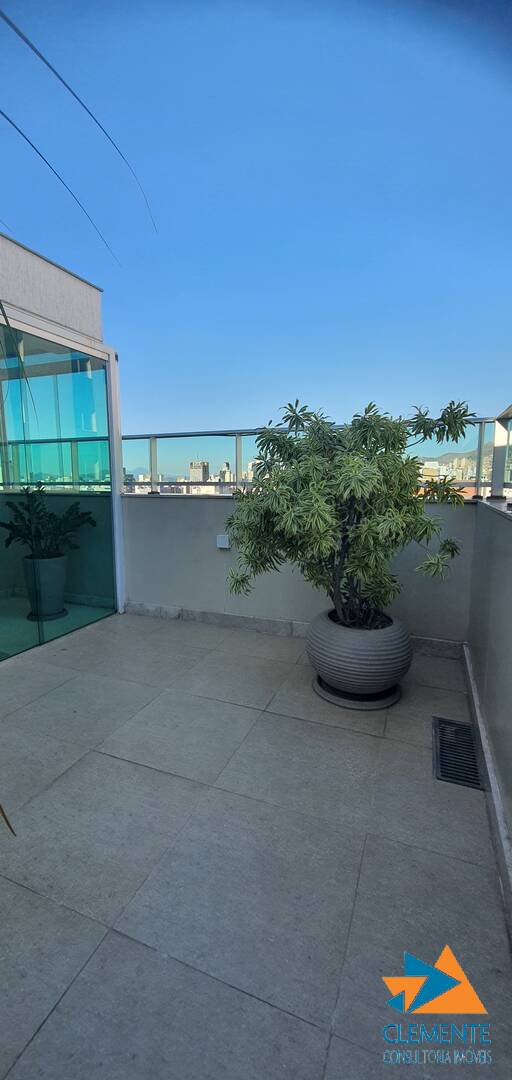 Cobertura, 3 quartos, 240 m² - Foto 4