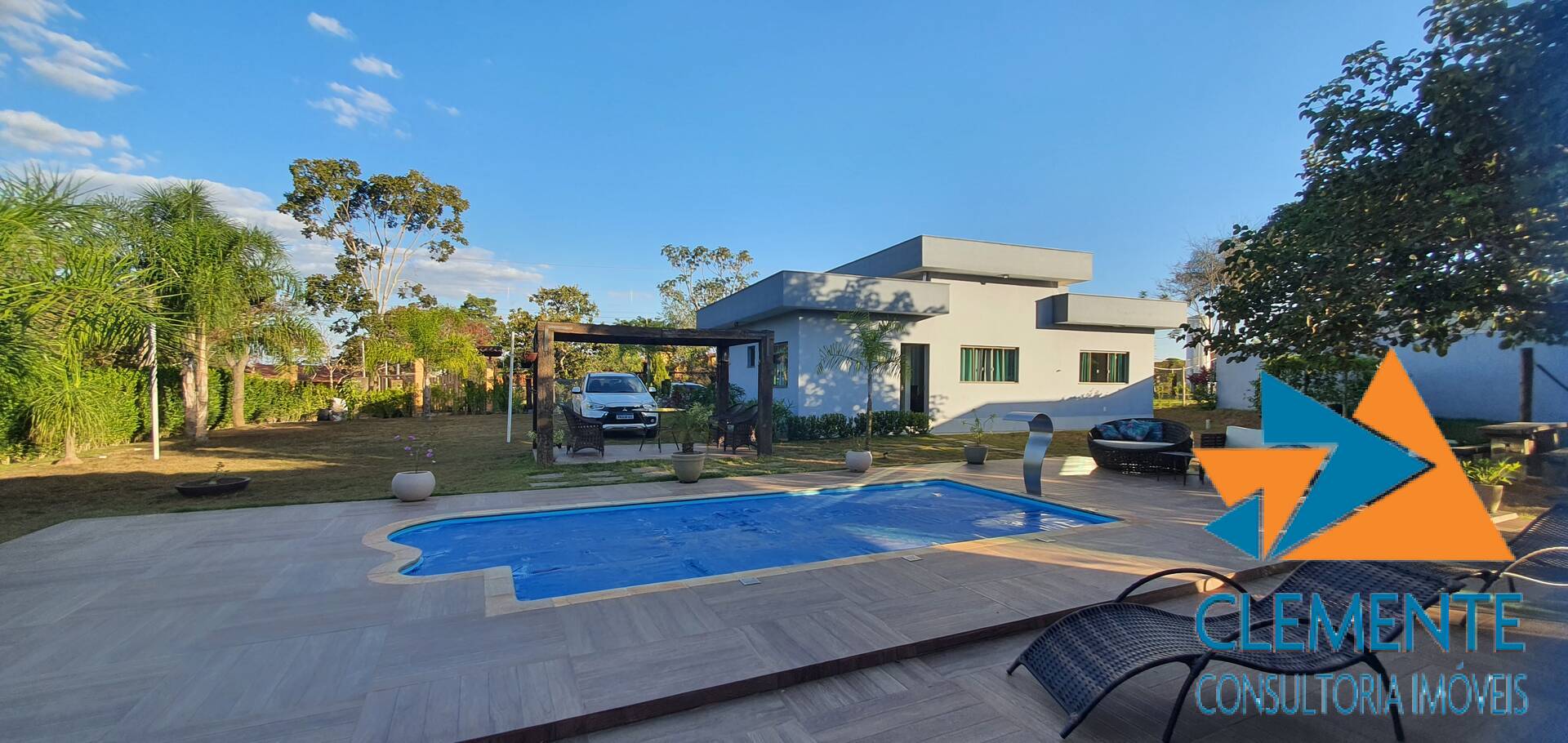 Casa, 3 quartos, 200 m² - Foto 1