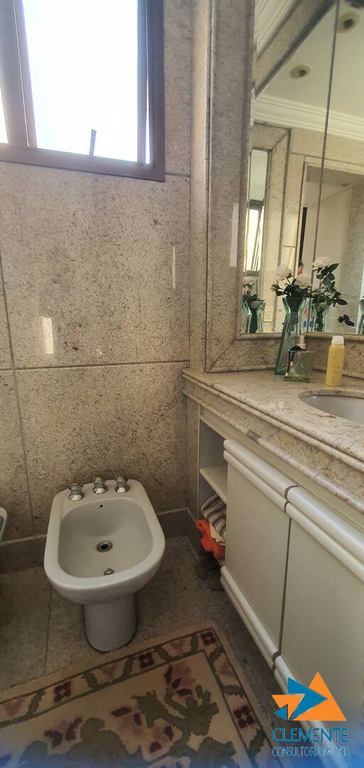 Apartamento, 4 quartos, 135 m² - Foto 10
