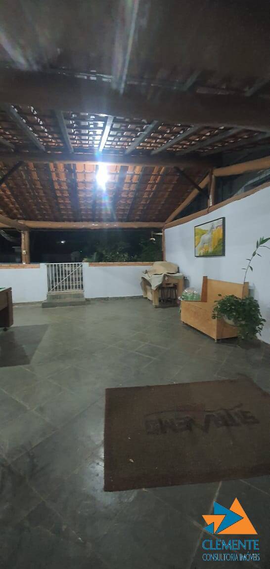 Casa de Condomínio à venda com 4 quartos, 300m² - Foto 9