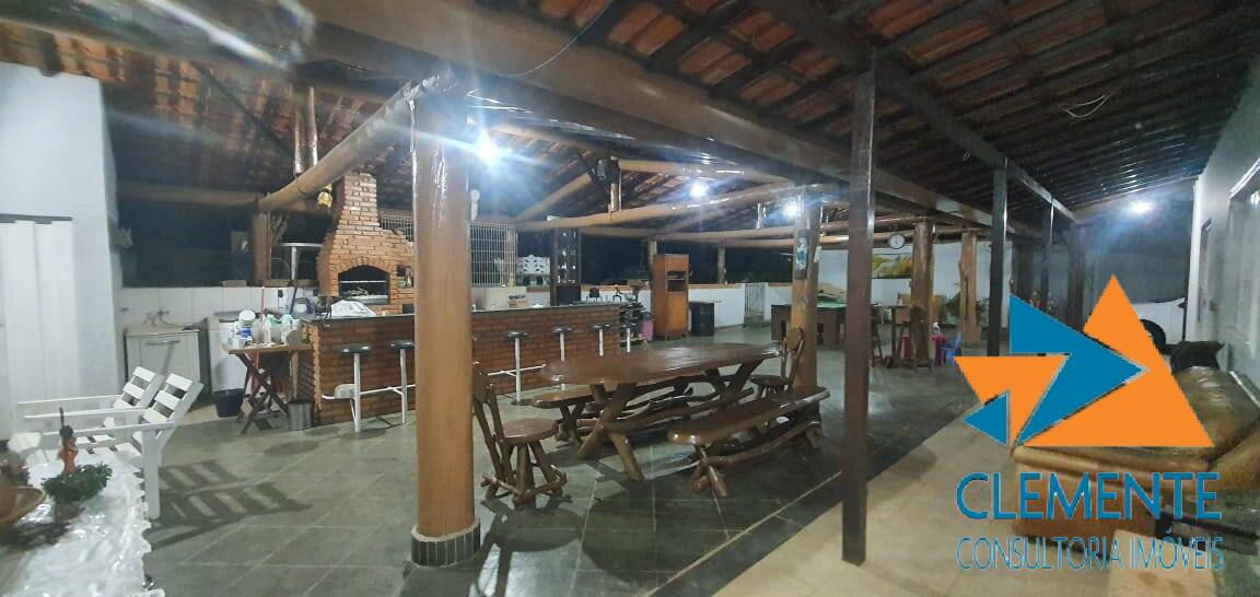 Casa de Condomínio à venda com 4 quartos, 300m² - Foto 7