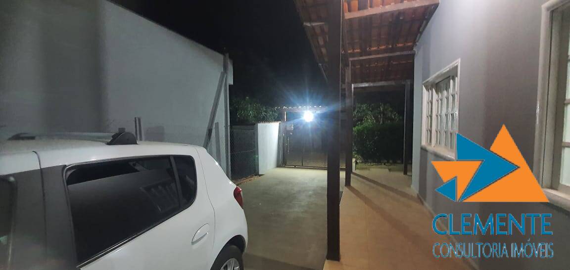 Casa de Condomínio à venda com 4 quartos, 300m² - Foto 11