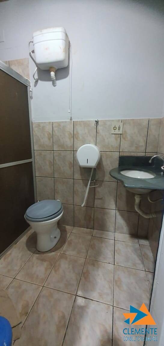 Casa de Condomínio à venda com 4 quartos, 300m² - Foto 31