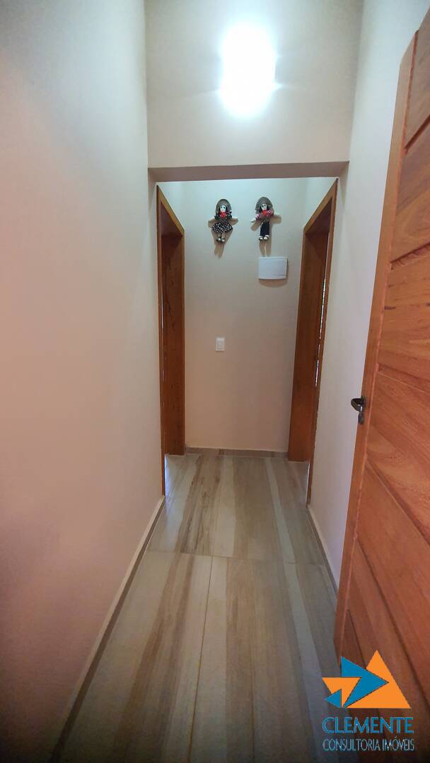 Casa de Condomínio à venda com 4 quartos, 200m² - Foto 10