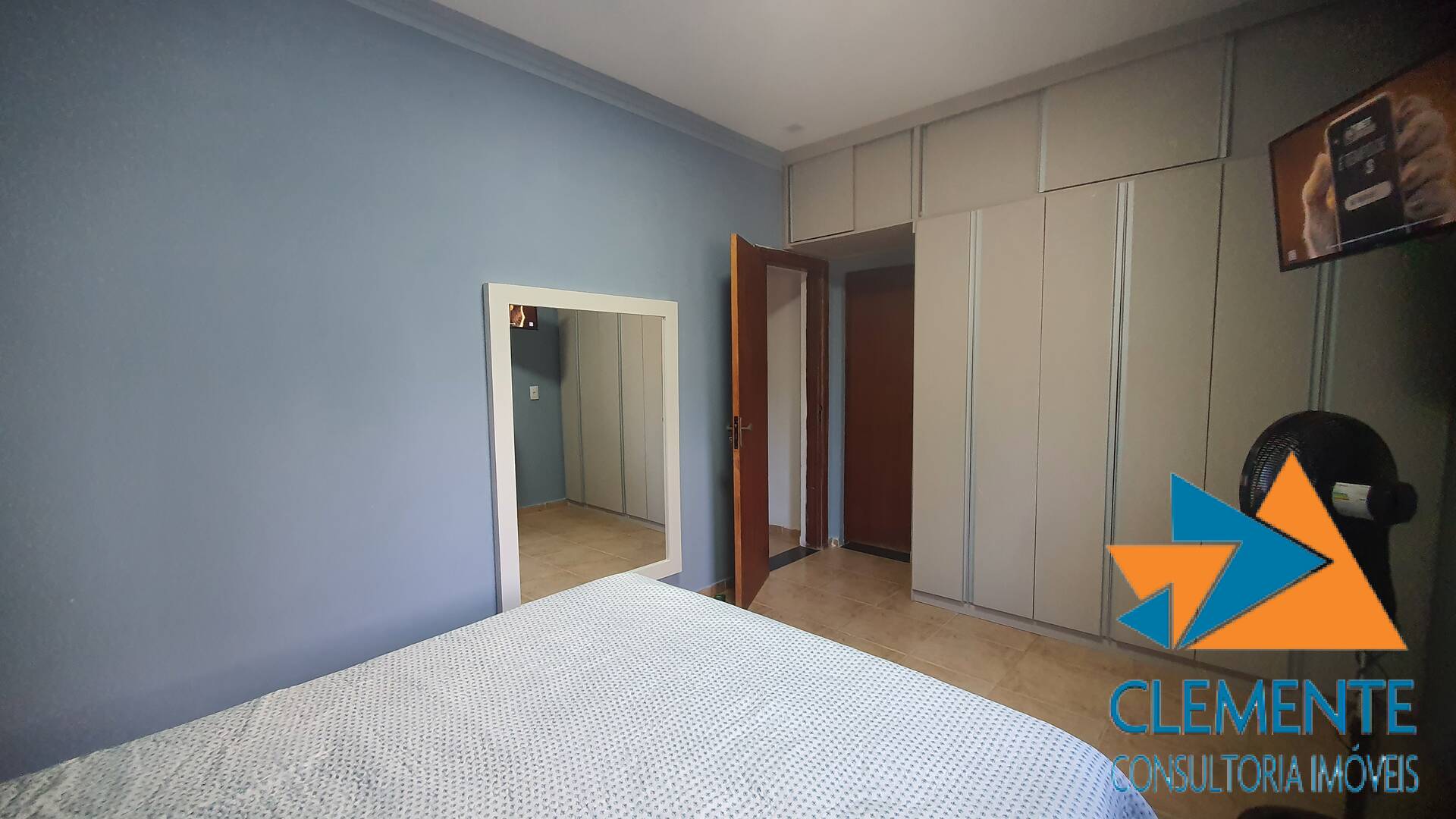 Casa de Condomínio à venda com 4 quartos, 200m² - Foto 9
