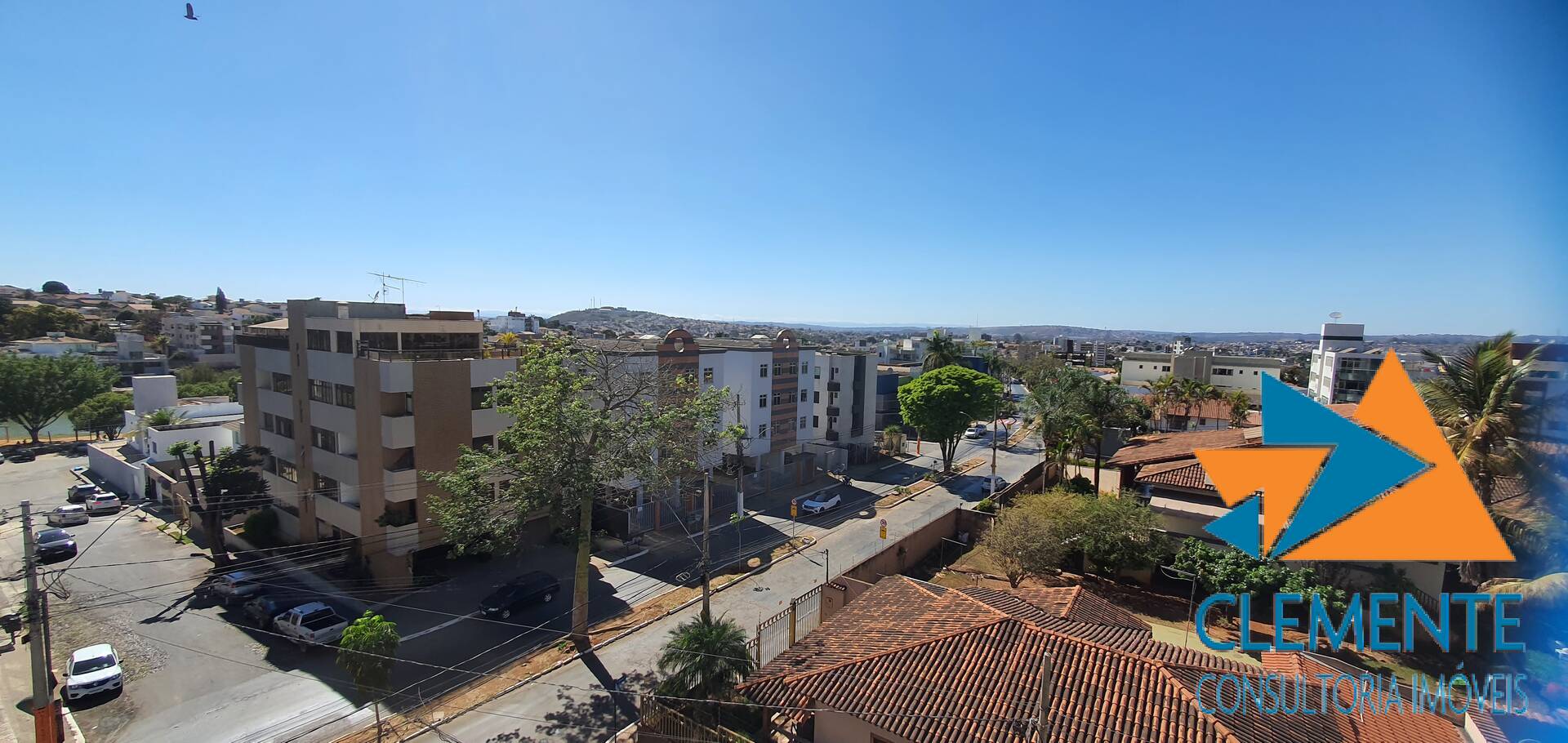 Apartamento à venda com 3 quartos, 99m² - Foto 9