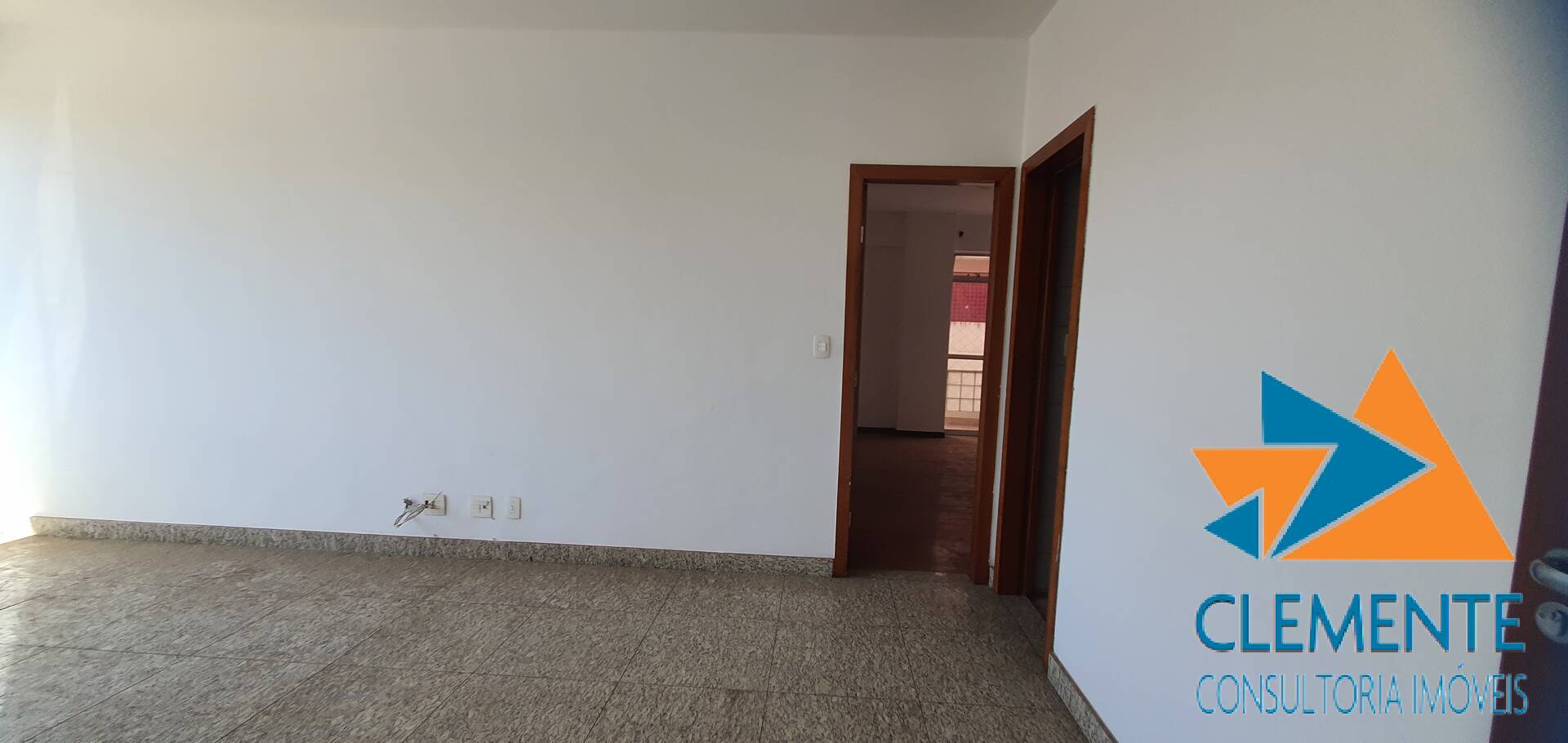 Apartamento à venda com 3 quartos, 99m² - Foto 16