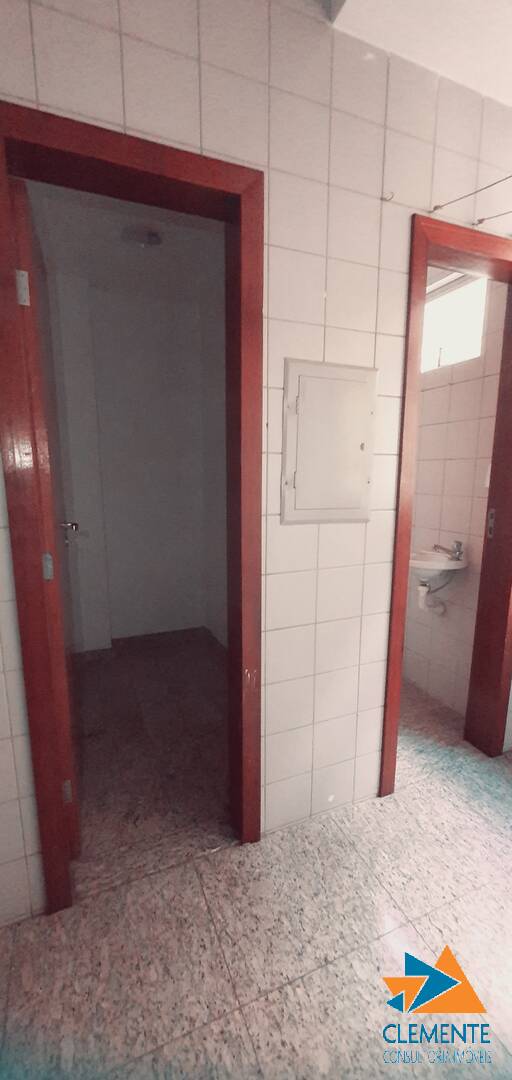 Apartamento à venda com 3 quartos, 99m² - Foto 25