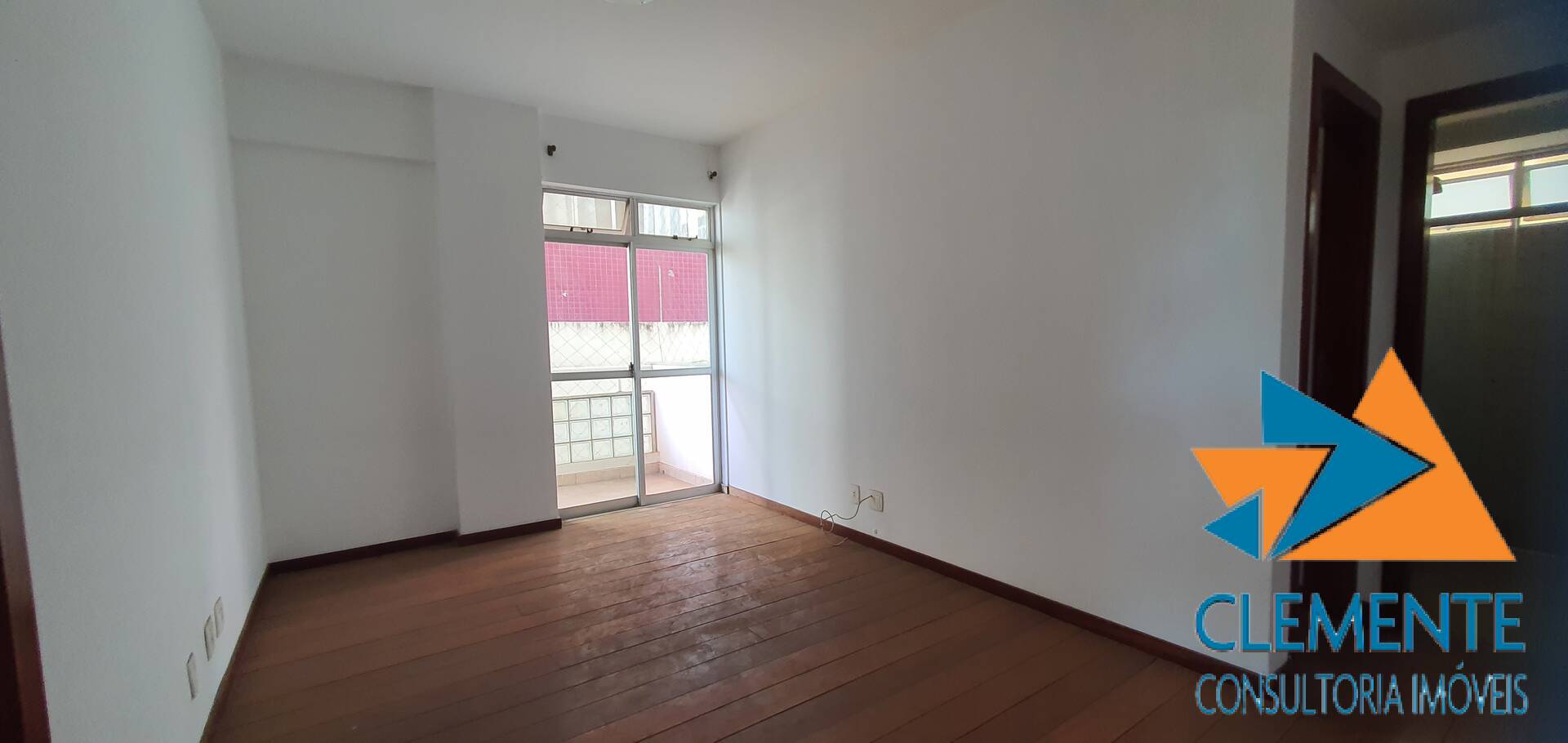 Apartamento à venda com 3 quartos, 99m² - Foto 29