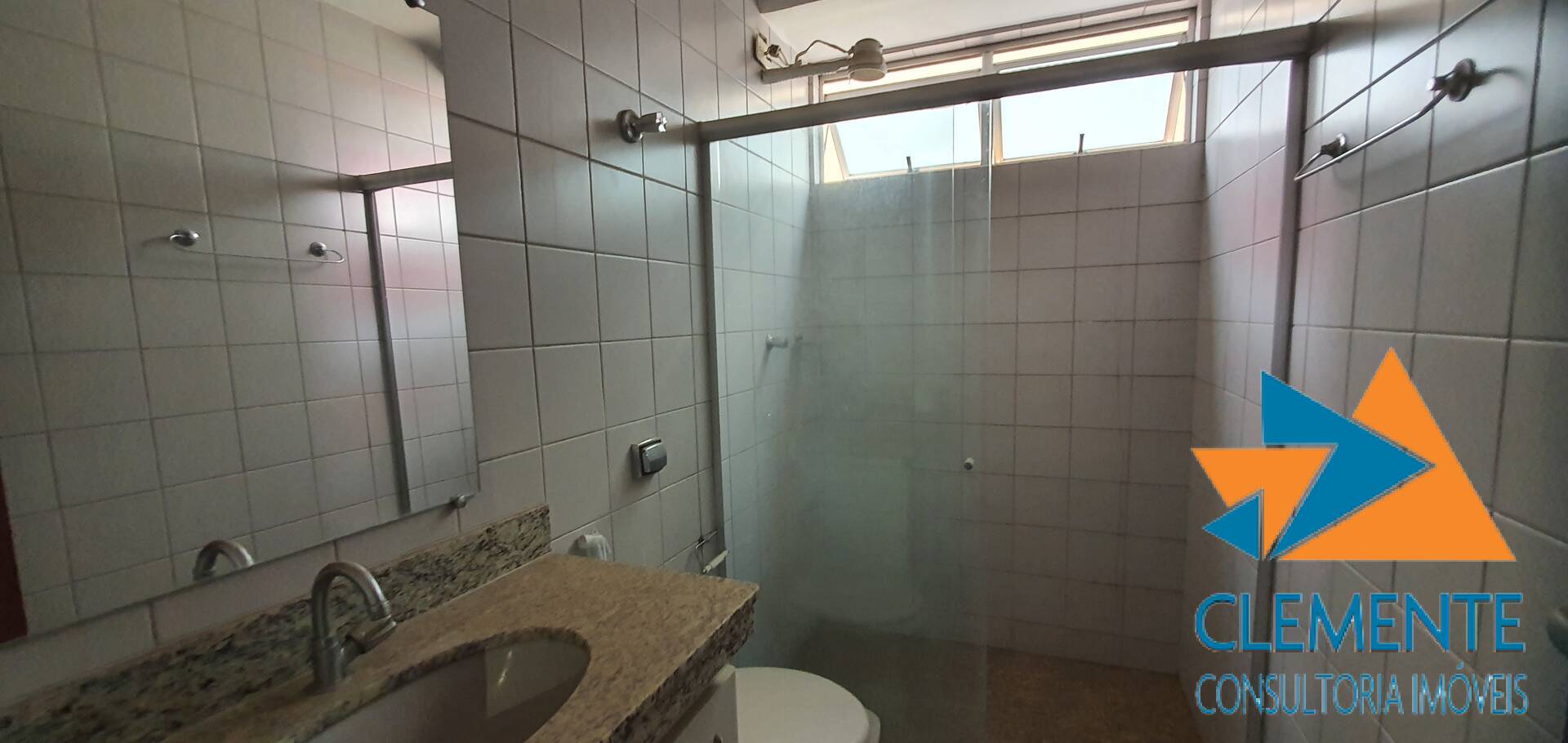 Apartamento à venda com 3 quartos, 99m² - Foto 32
