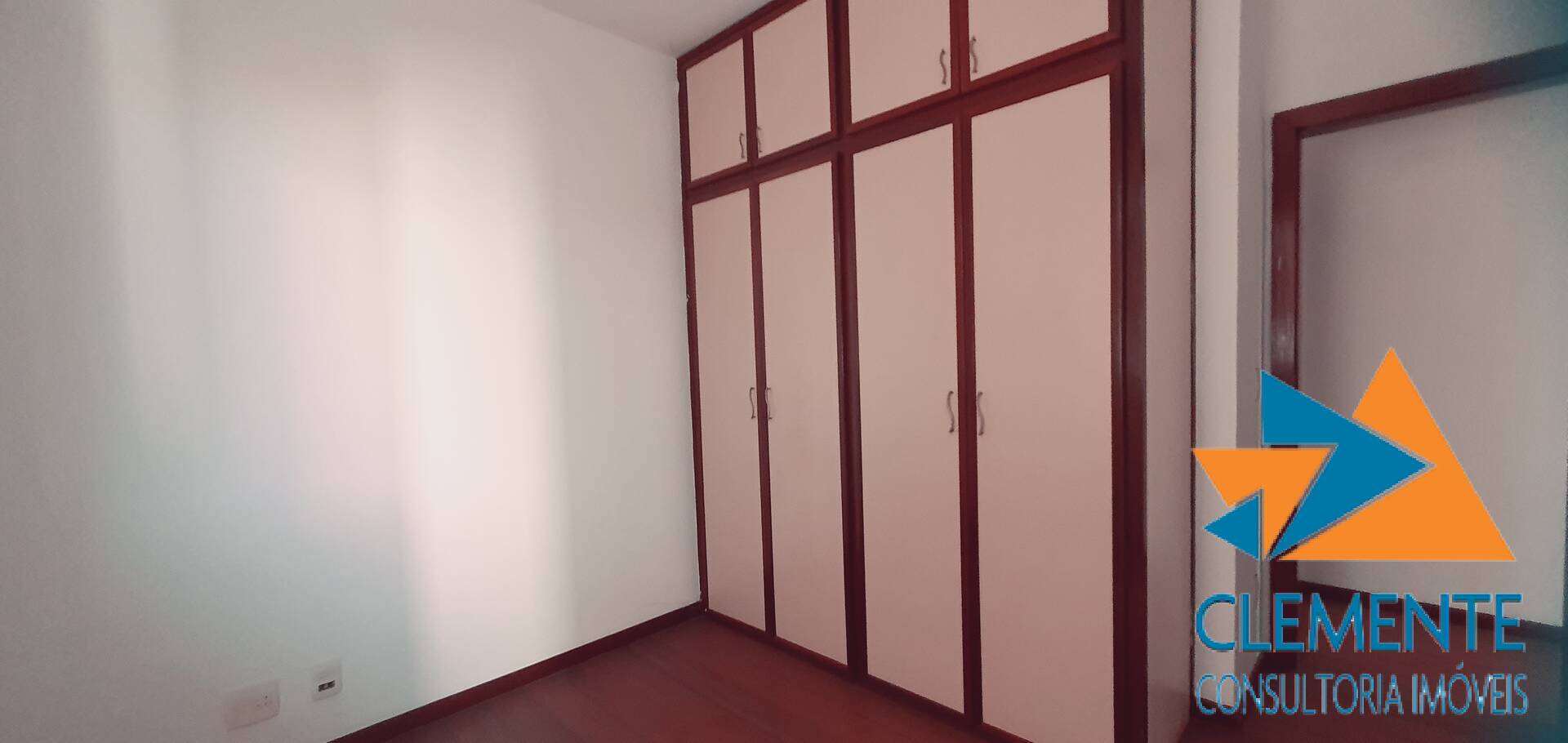 Apartamento à venda com 3 quartos, 99m² - Foto 37