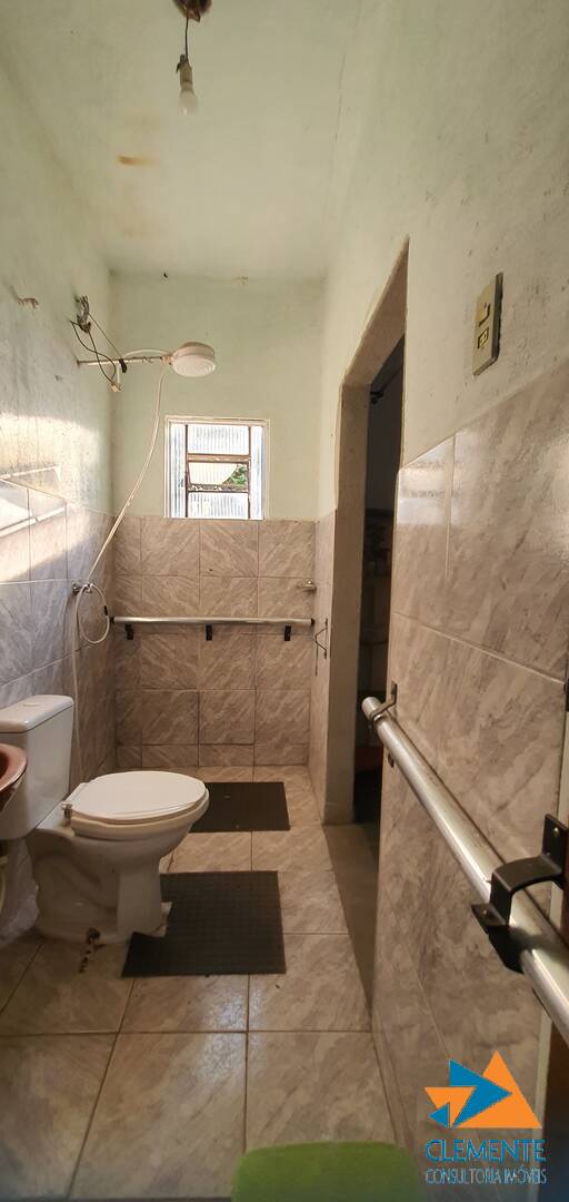 Casa, 2 quartos, 225 m² - Foto 17