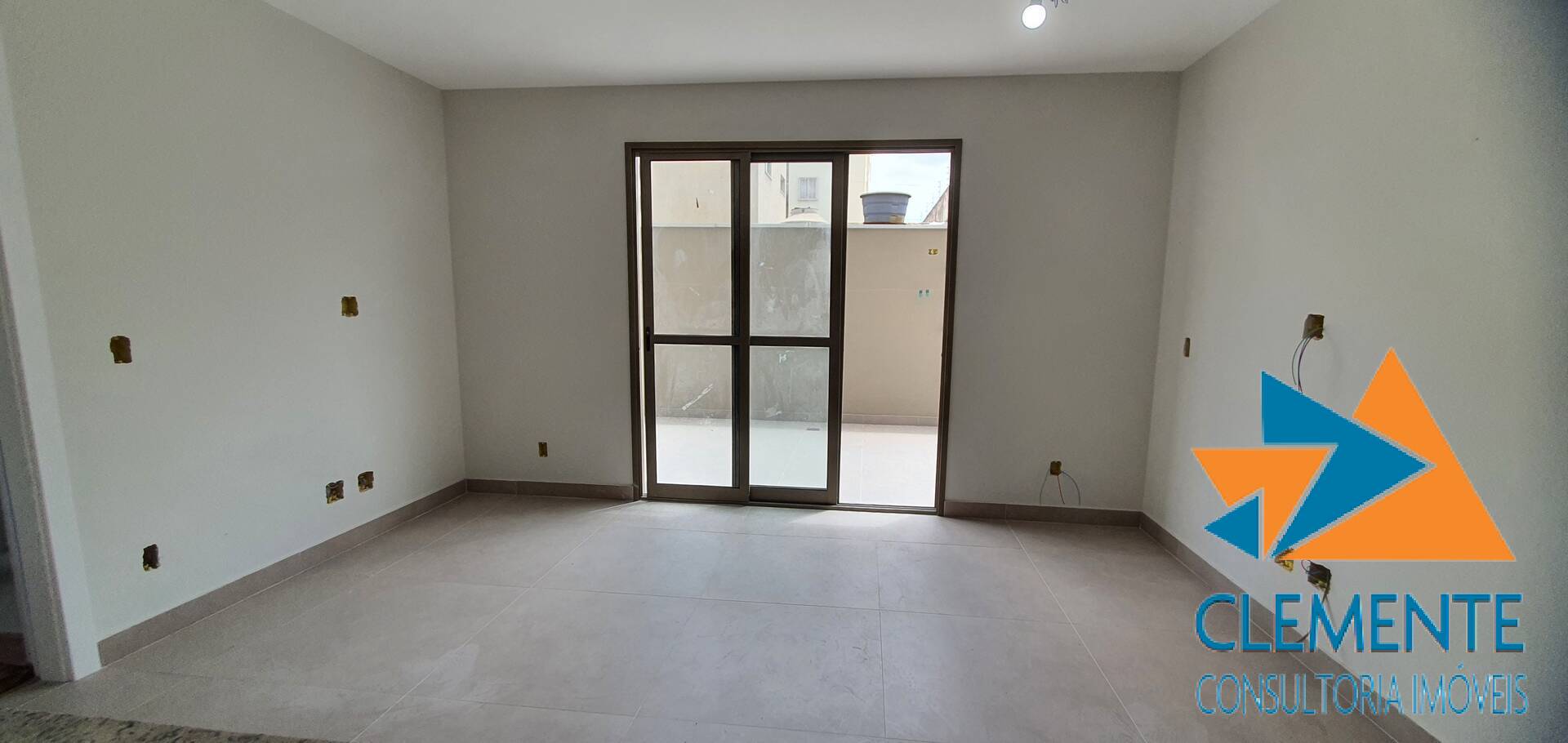 Apartamento, 3 quartos, 216 m² - Foto 2