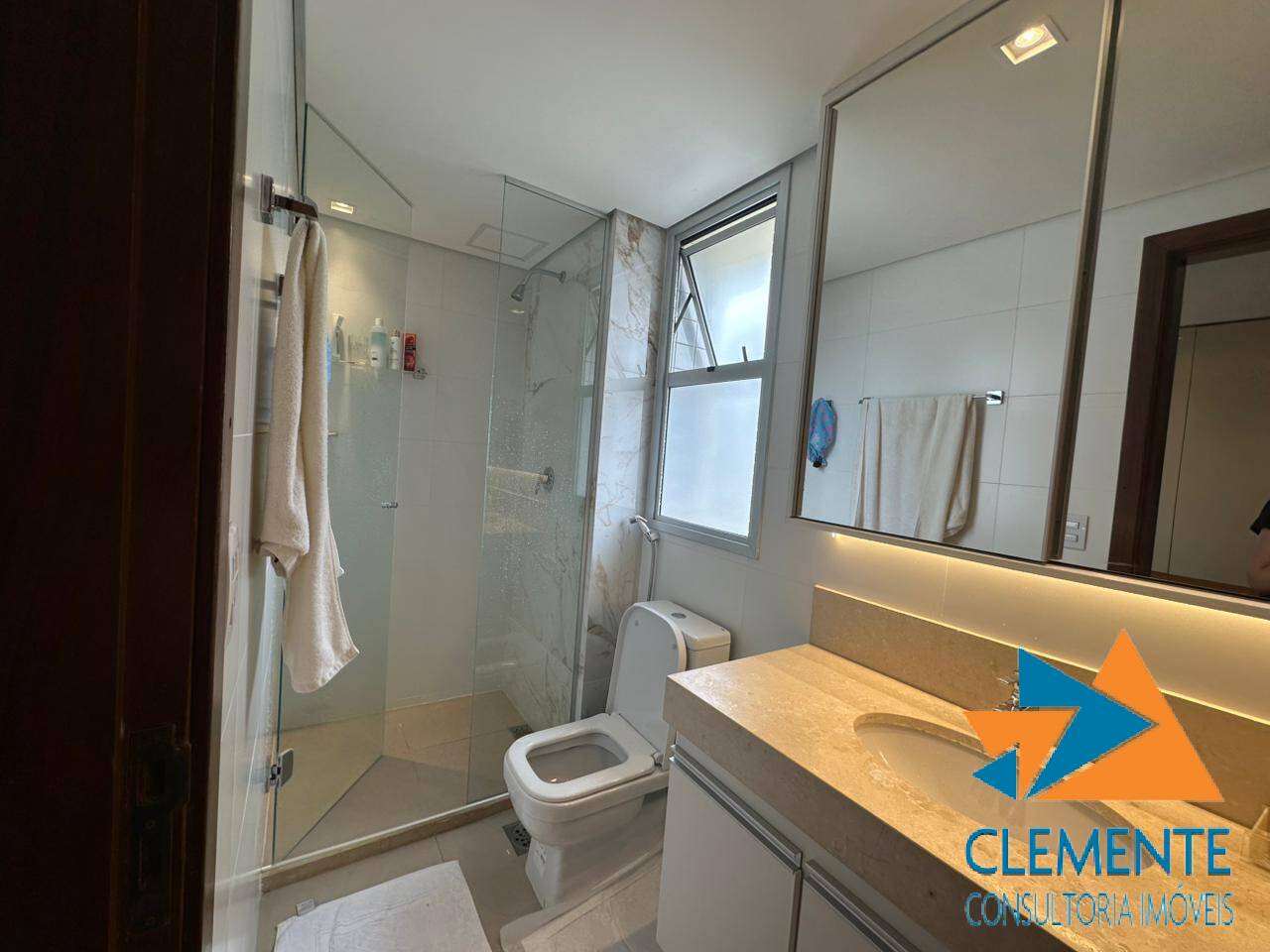 Apartamento, 4 quartos, 204 m² - Foto 12