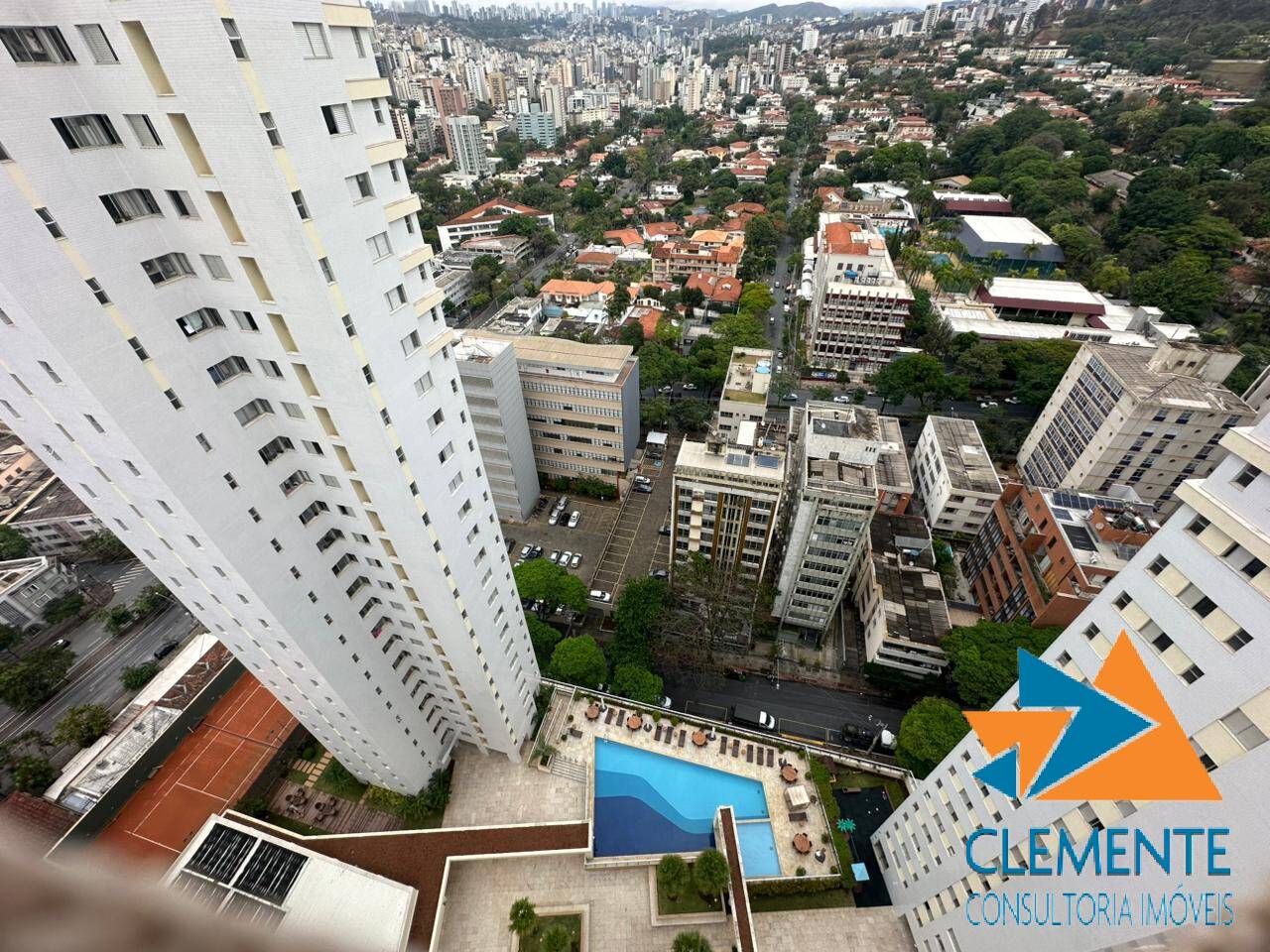 Apartamento, 4 quartos, 204 m² - Foto 1