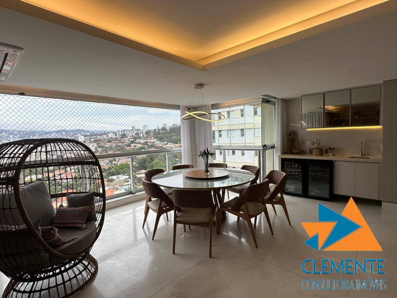 Apartamento, 4 quartos, 204 m² - Foto 2