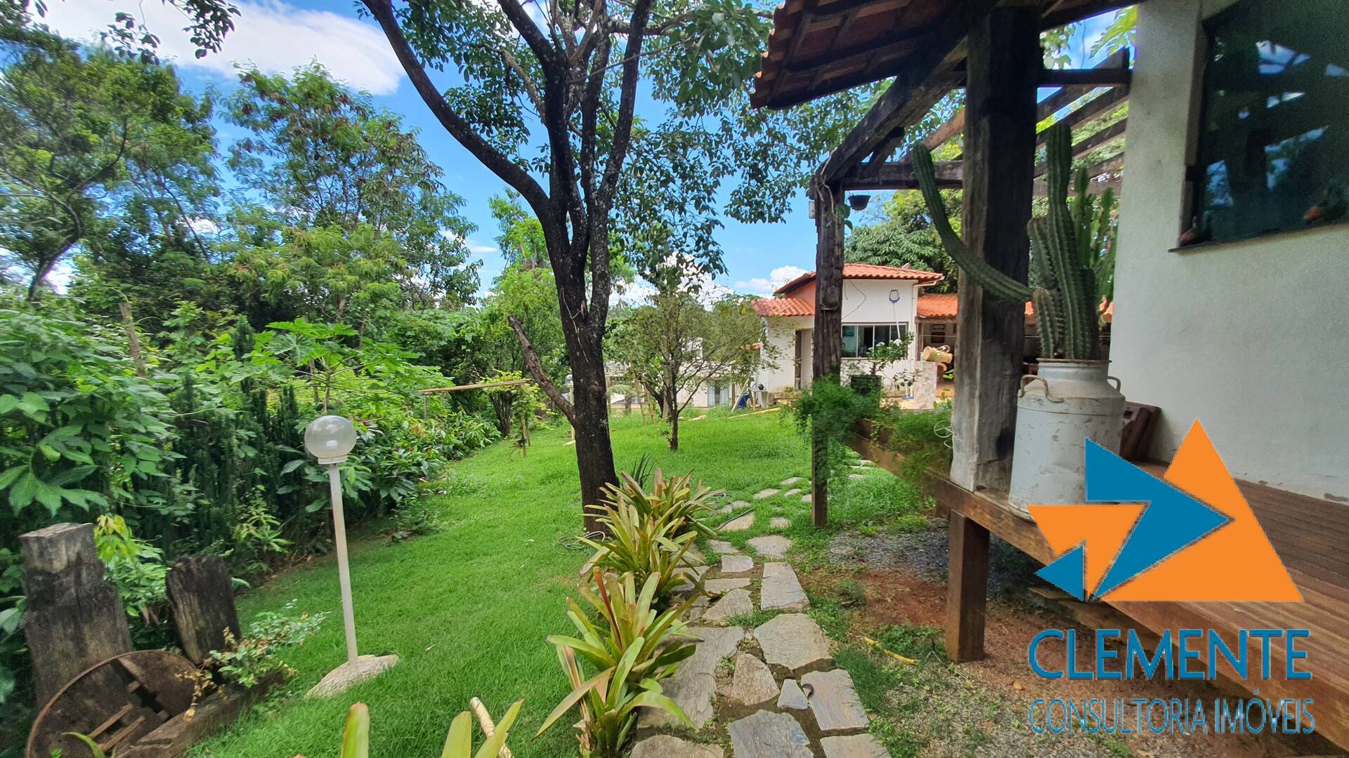 Casa, 4 quartos, 300 m² - Foto 21