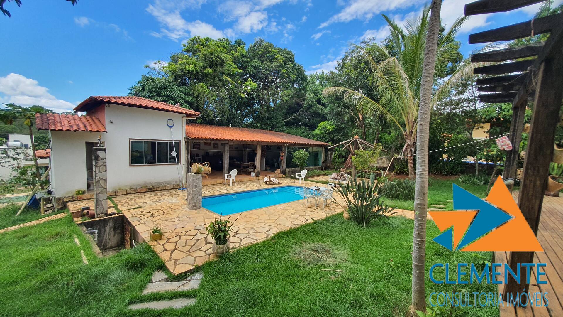 Casa, 4 quartos, 300 m² - Foto 4