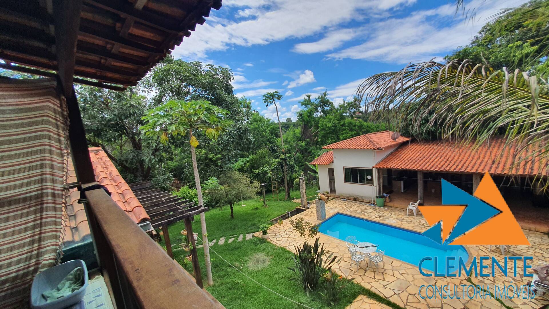Casa, 4 quartos, 300 m² - Foto 1