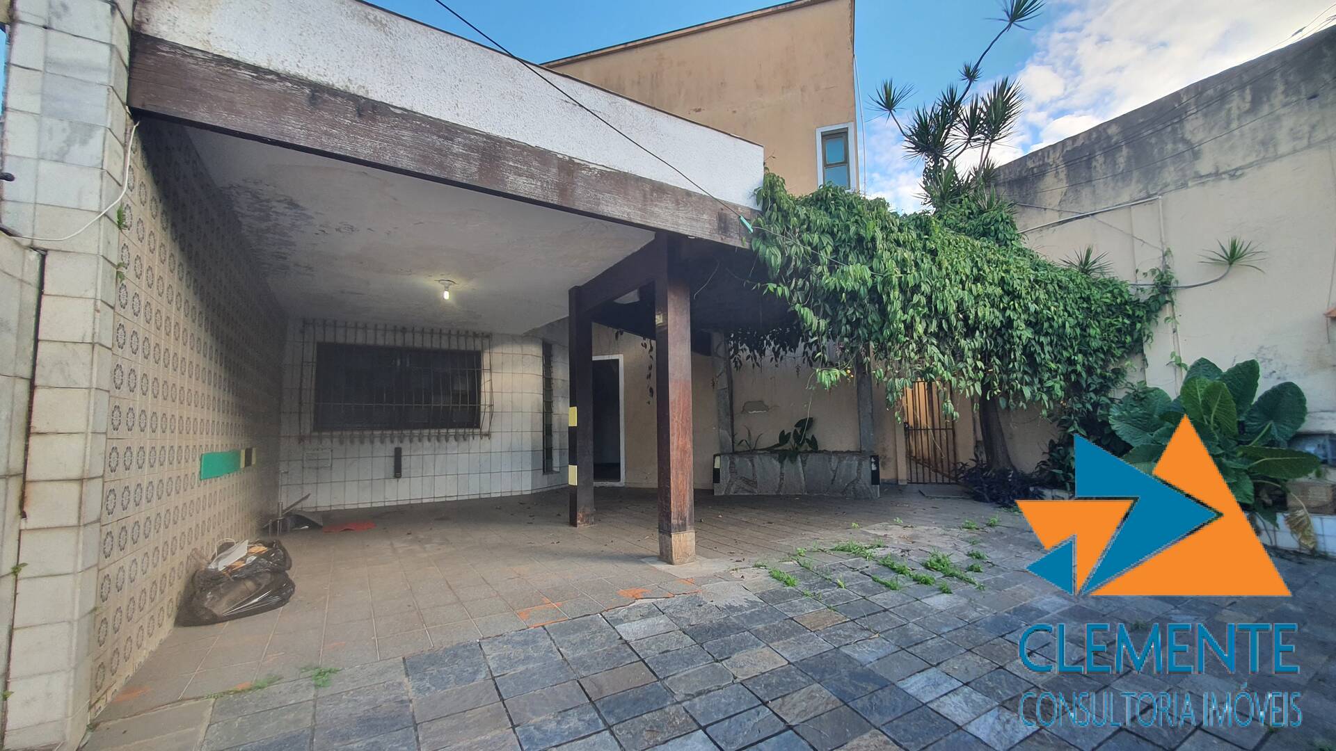 Casa, 4 quartos, 300 m² - Foto 1