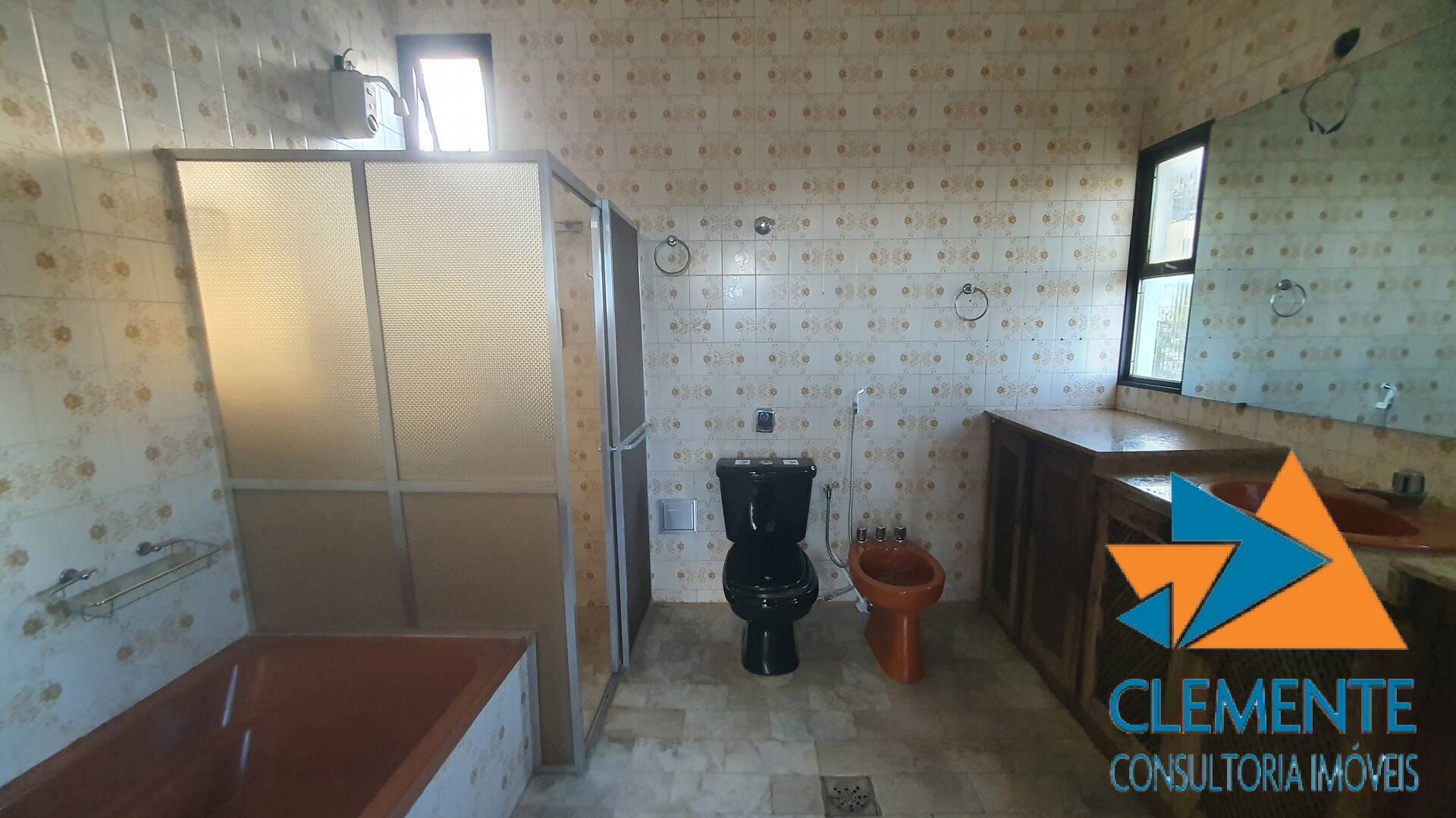 Casa, 4 quartos, 300 m² - Foto 27