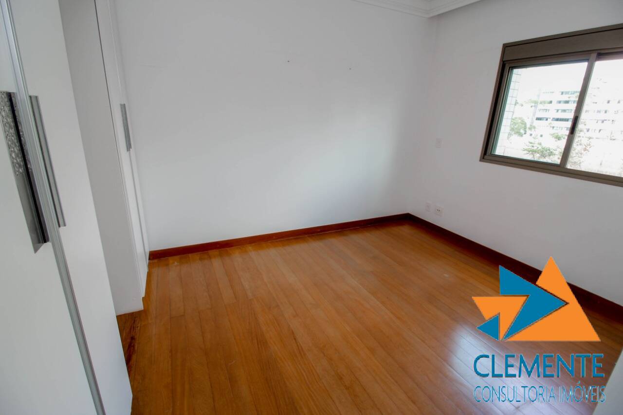 Apartamento, 4 quartos, 276 m² - Foto 12