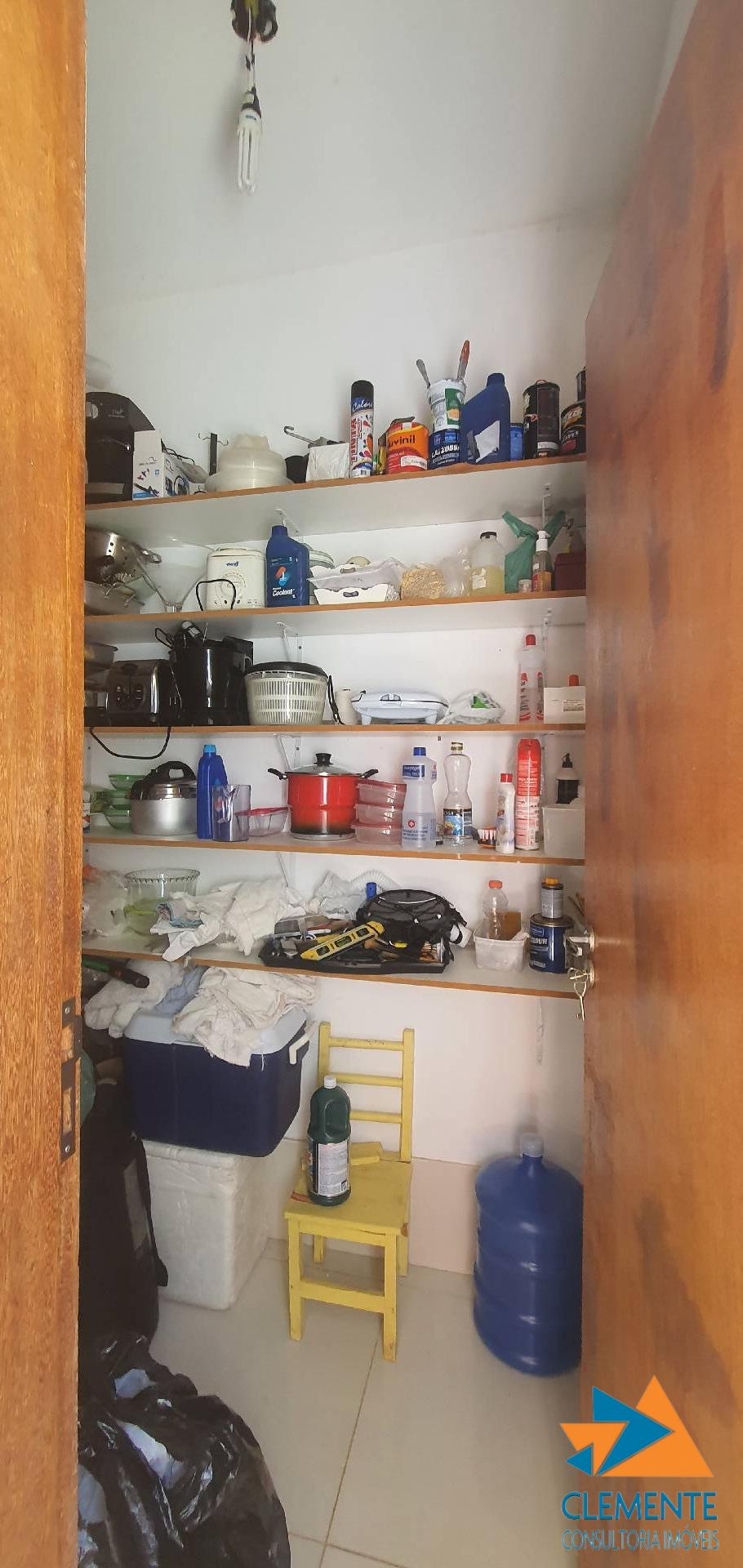 Casa de Condomínio à venda com 3 quartos, 200m² - Foto 13