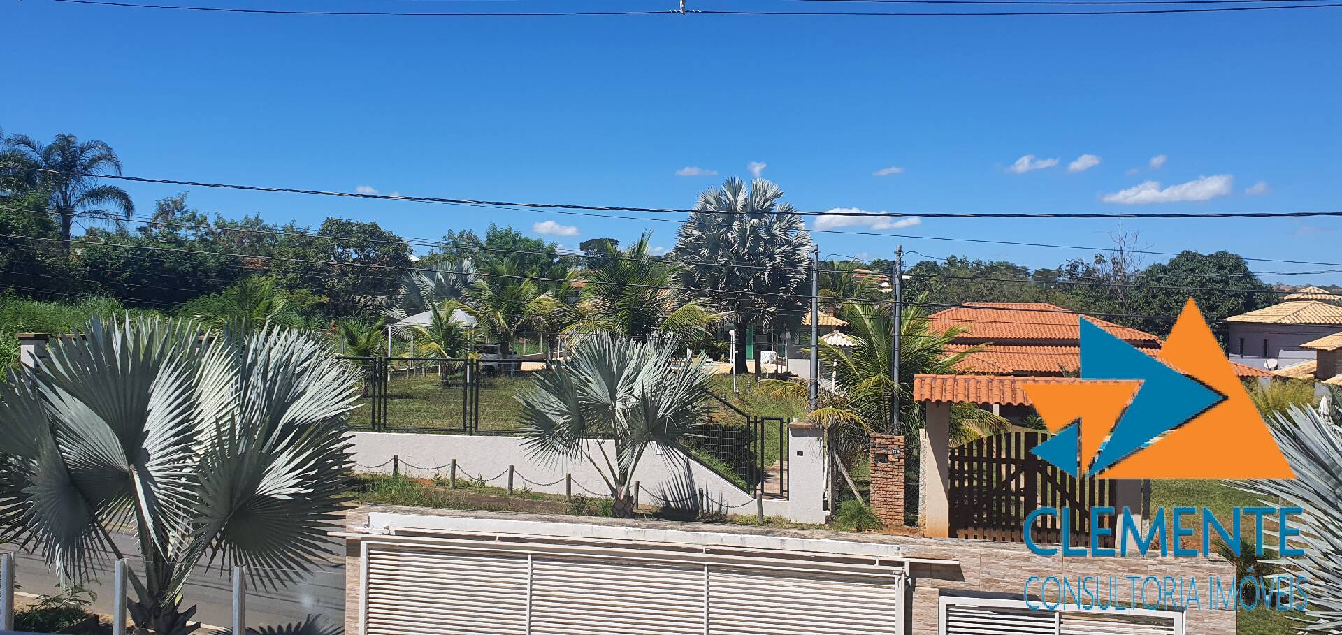 Casa de Condomínio à venda com 3 quartos, 200m² - Foto 32