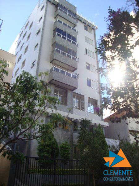 Cobertura à venda com 5 quartos, 253m² - Foto 1